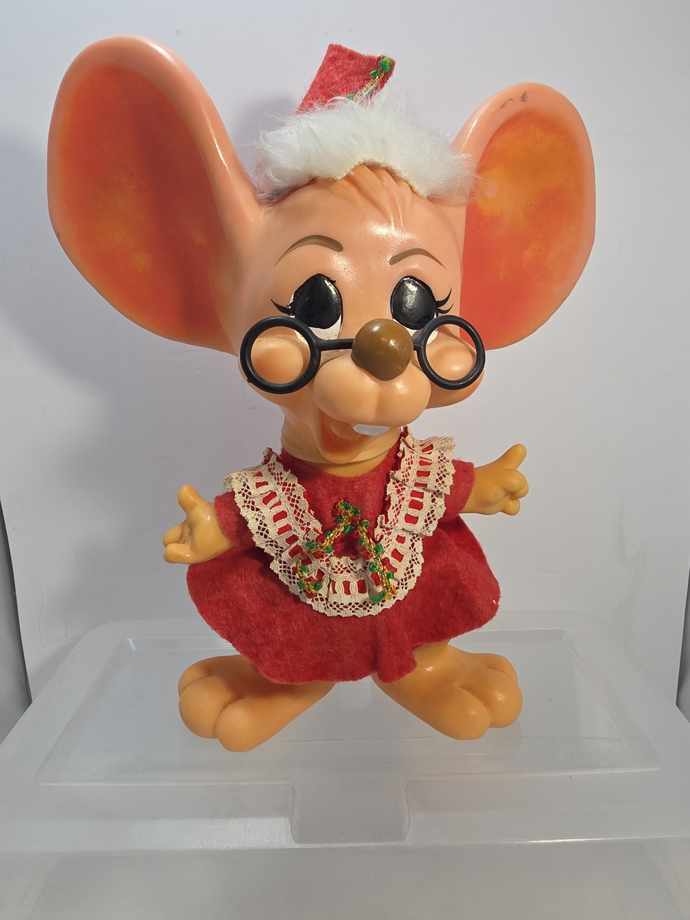Vintage Mrs. Claus Big Eared Mouse Bank Royalty Industries Christmas USA (UR)